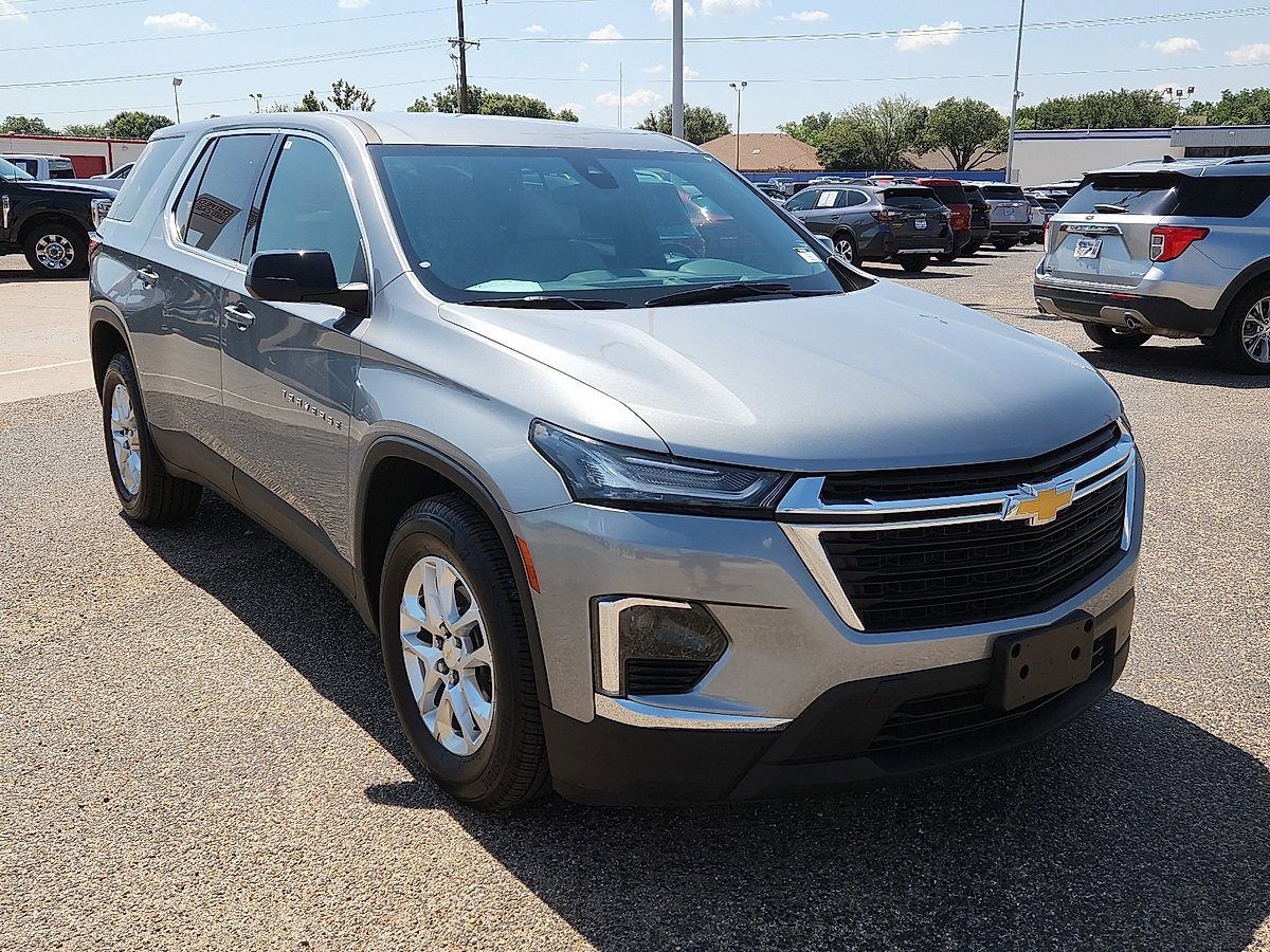 2023 Chevrolet Traverse 1LS photo 4