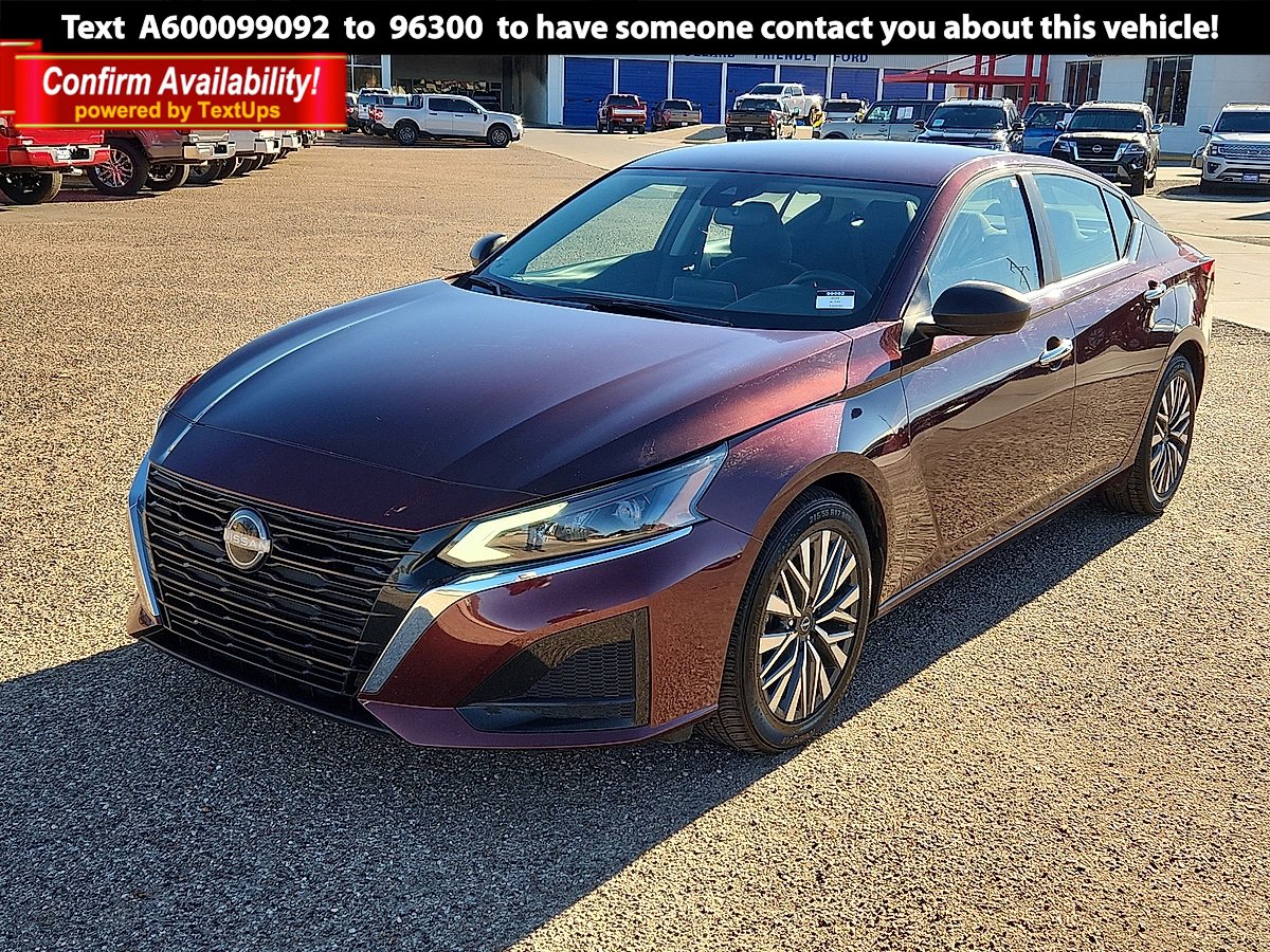 2024 Nissan Altima SV
