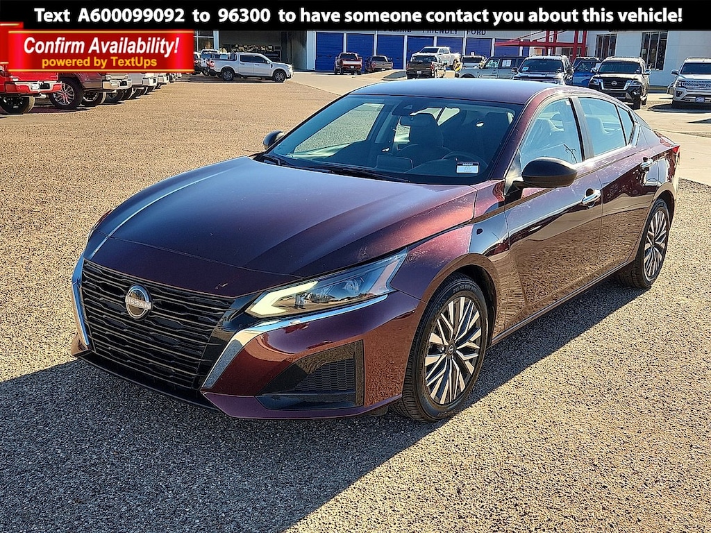 Used 2024 Nissan Altima 2.5 SV Sedan