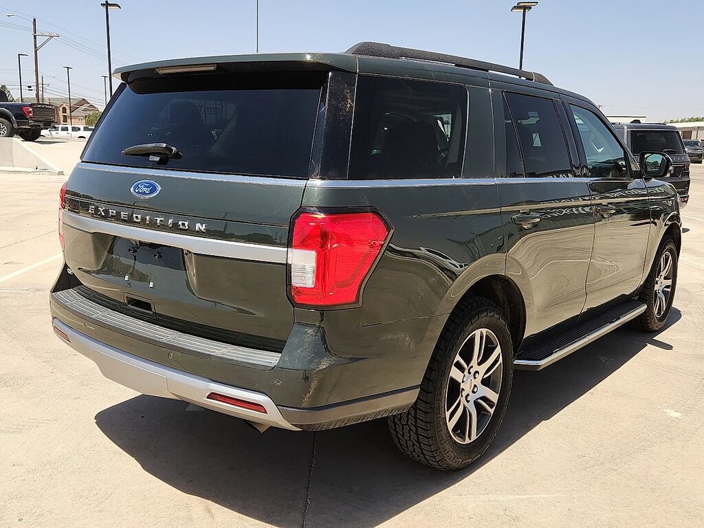 Used 2023 Ford Expedition XLT SUV