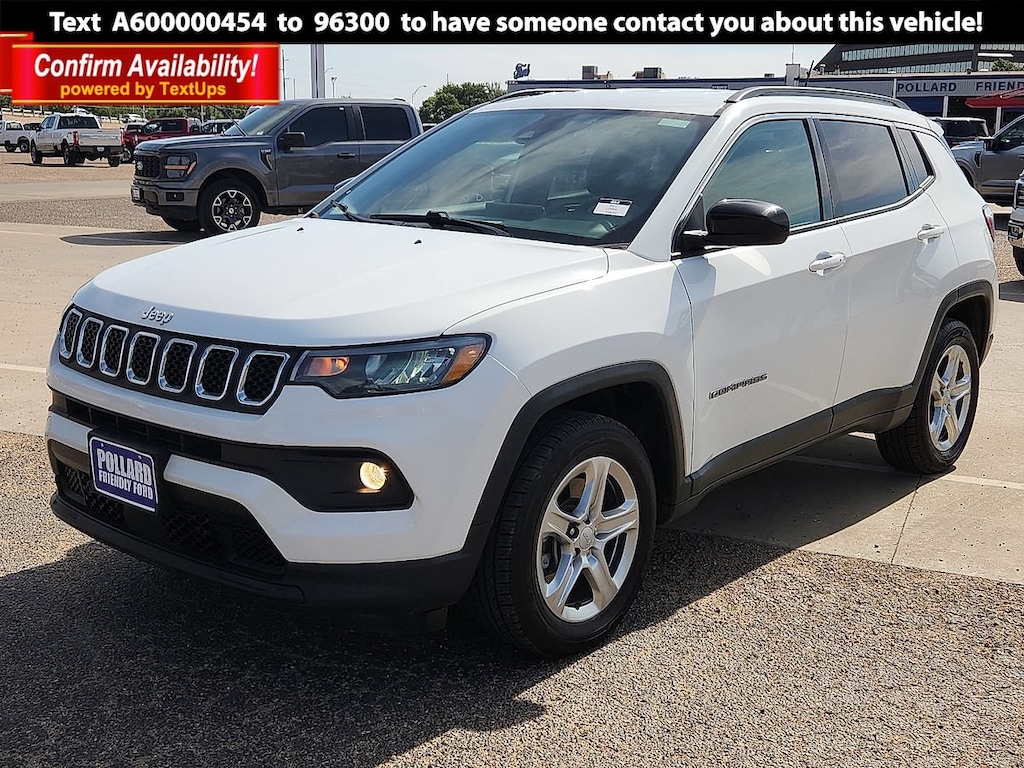 Used 2023 Jeep Compass Latitude SUV