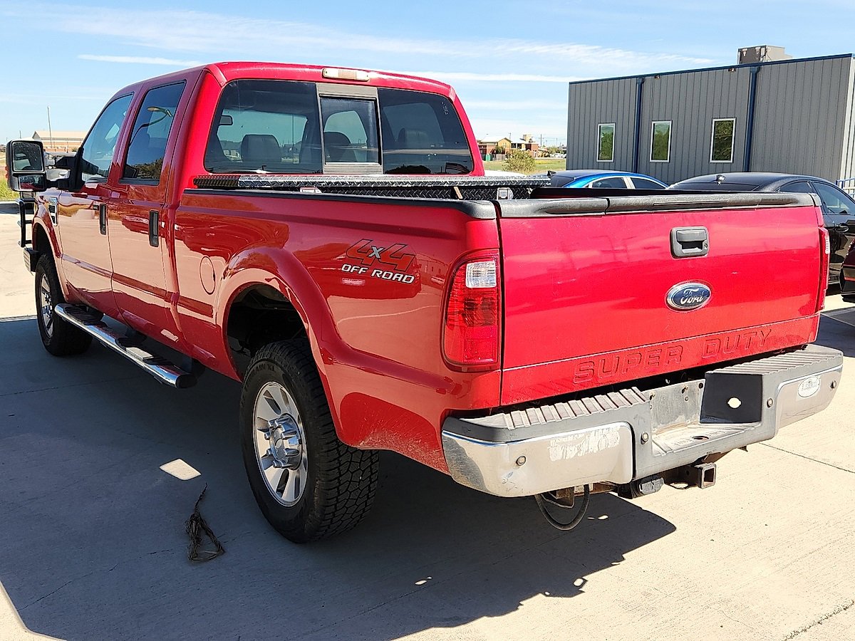 2008 Ford F-250 photo 2