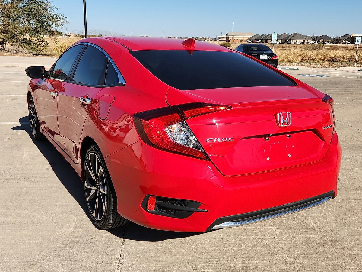 2020 Honda Civic Touring photo 2