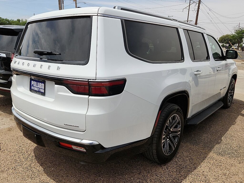 Used 2024 Jeep Wagoneer L Series II SUV