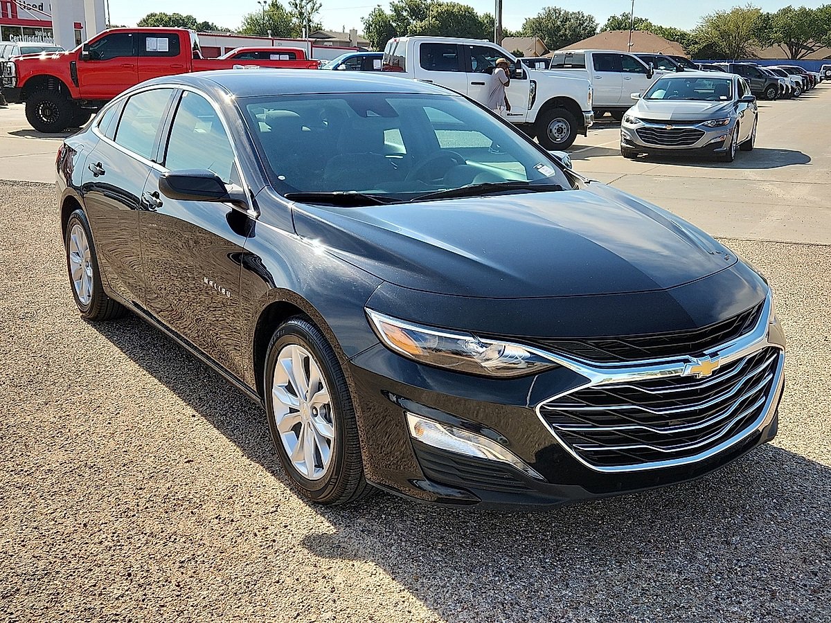 2024 Chevrolet Malibu 1LT photo 4