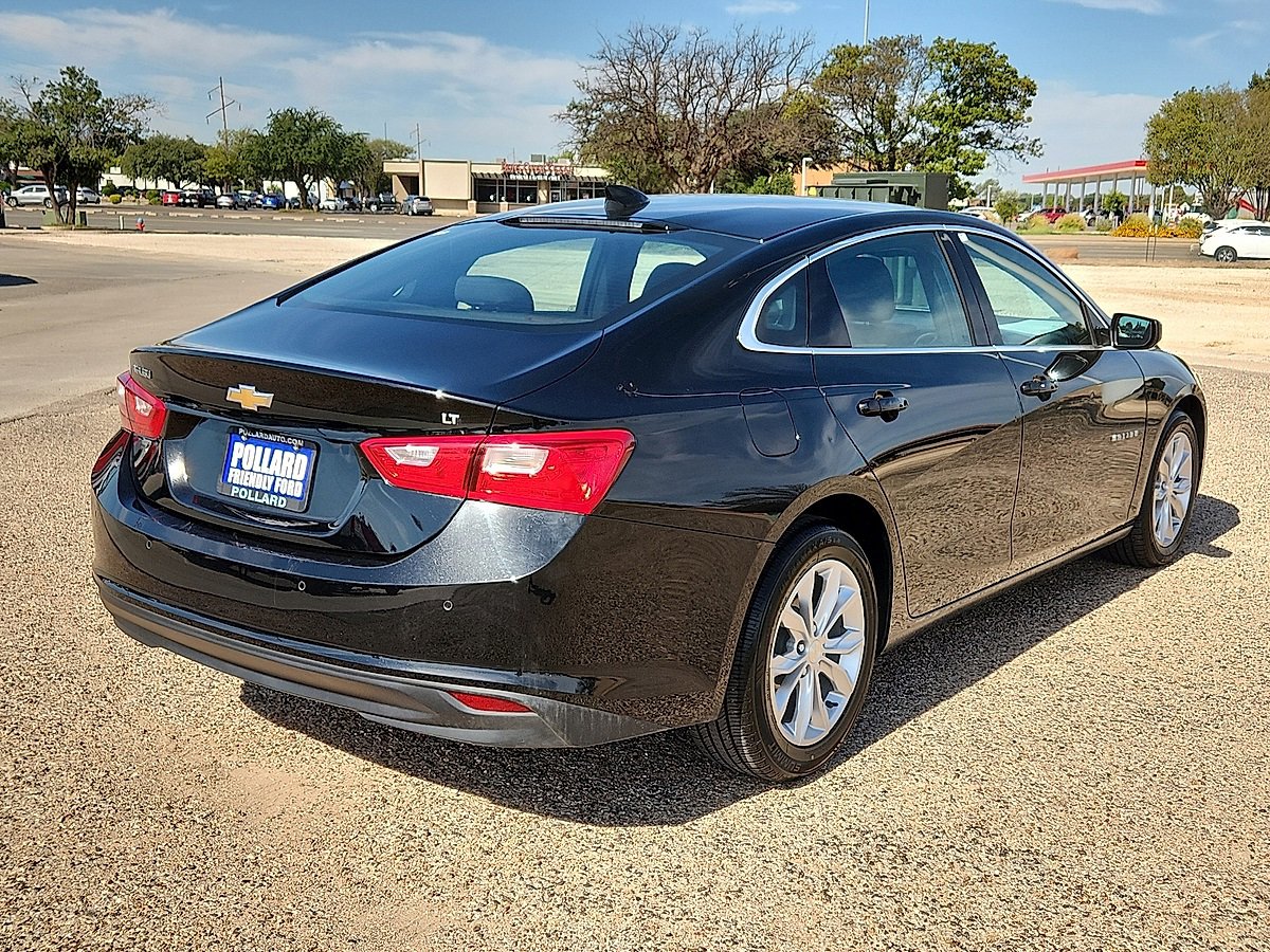 2024 Chevrolet Malibu 1LT photo 3