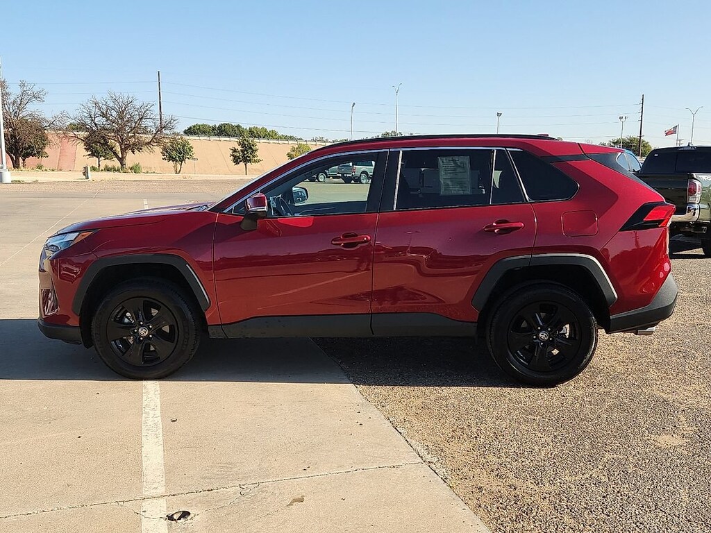 Used 2025 Toyota RAV4 XLE SUV