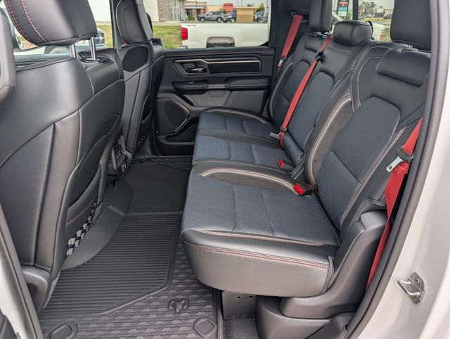 2026 RAM 1500 Laramie - Photo 26