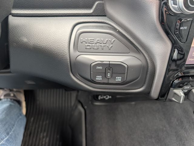 2026 RAM 3500 Big Horn - Photo 20