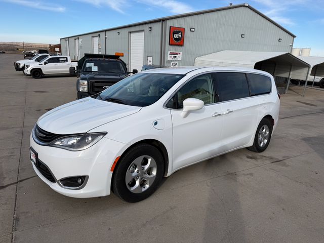 2018 Chrysler Pacifica Hybrid Touring Plus