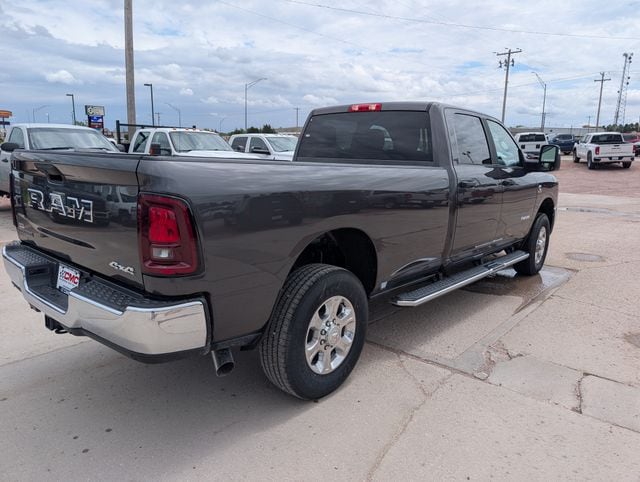 2026 RAM 3500 Big Horn - Photo 6