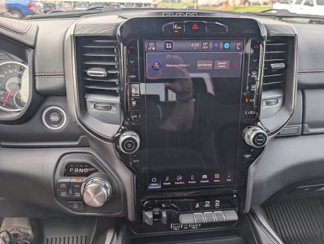 2026 RAM 1500 Laramie - Photo 18