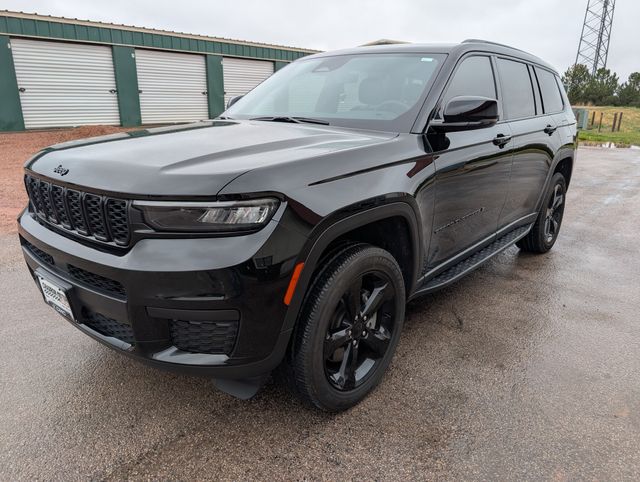 2025 Jeep Grand Cherokee L Altitude 4x4's photo