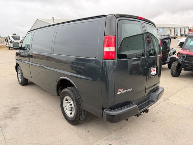 2017 Chevrolet Express Cargo Work Van - Photo 10