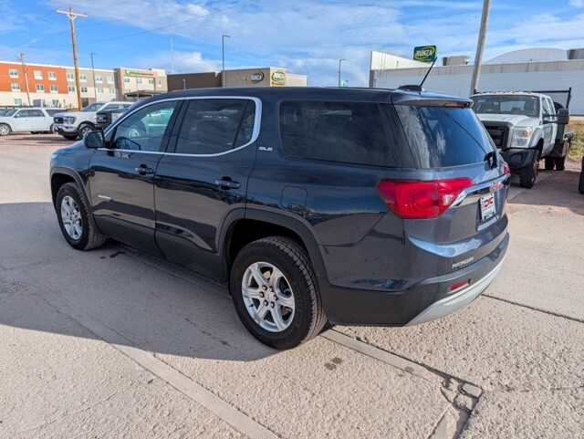 2019 Gmc Acadia SLE photo 2