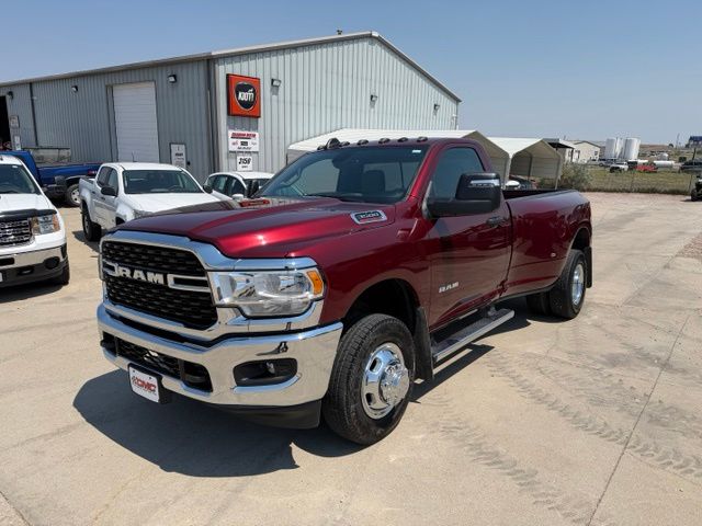 2023 RAM 3500 Big Horn 4X4 Regular cab's photo