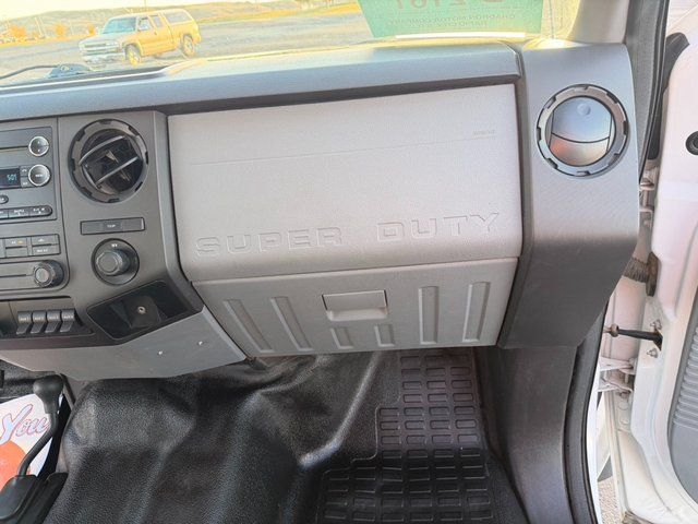 2011 Ford F-450 Super Duty Chassis Cab XL - Photo 36