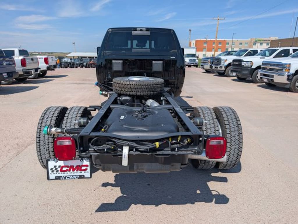 New 2026 Ram 5500 Chassis Cab BIG HORN CREW 4X4 84' CA Pickup