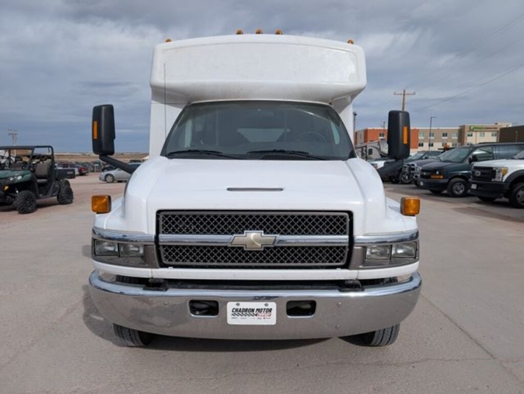 Used 2009 Chevrolet C4500 Cutaway Van