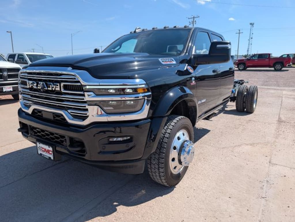 New 2026 Ram 5500 Chassis Cab BIG HORN CREW 4X4 84' CA Pickup