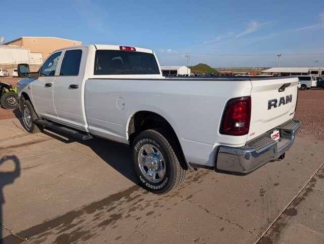 2025 Ram 3500 Tradesman photo 3