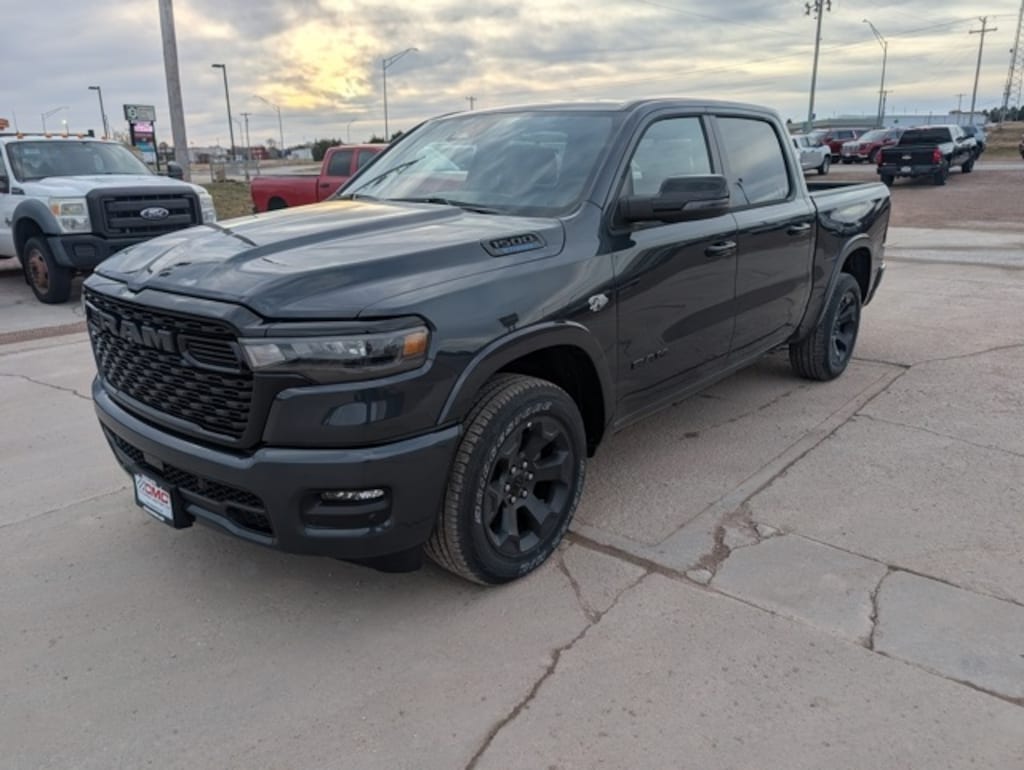 New 2026 Ram 1500 BIG HORN CREW CAB 4X4 5'7 BOX Pickup