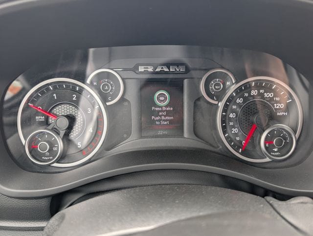 2026 RAM 3500 Big Horn - Photo 17