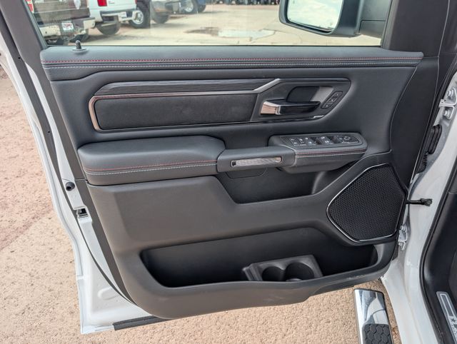 2026 RAM 1500 Laramie - Photo 12