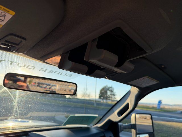 2011 Ford F-450 Super Duty Chassis Cab XL - Photo 26
