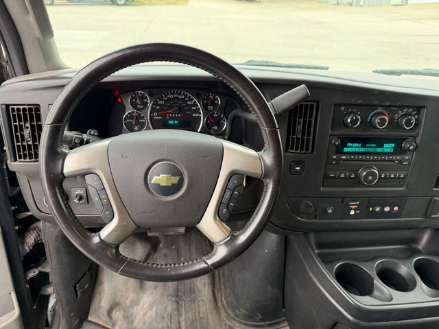 2017 Chevrolet Express Cargo Work Van - Photo 16