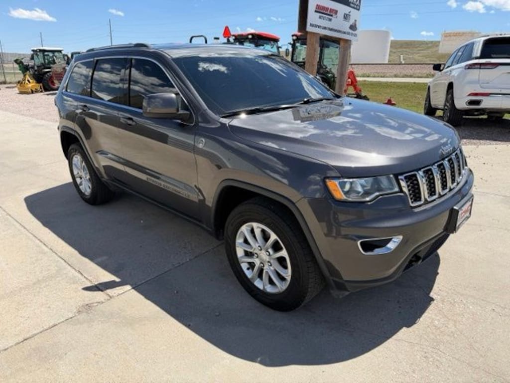 Used 2021 Jeep Grand Cherokee Laredo E SUV