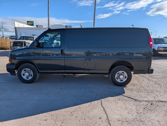 2017 Chevrolet Express 2500 Work Van Cargo photo 2