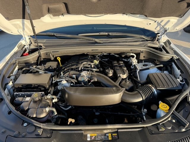 2024 Dodge Durango SXT Plus photo 3