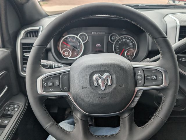 2026 RAM 3500 Big Horn - Photo 18