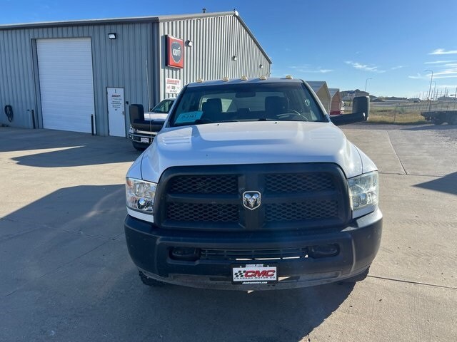 2015 Ram 3500 Tradesman photo 2