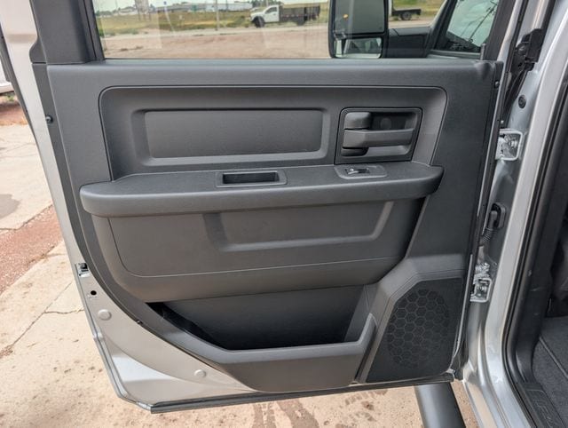 2026 RAM 3500 Tradesman - Photo 25