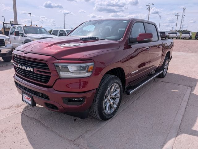 2024 RAM 1500 Laramie 4x4 Crew Cab 5'7's photo