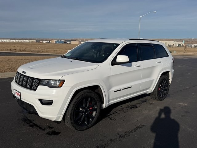 2018 Jeep Grand Cherokee Altitude's photo