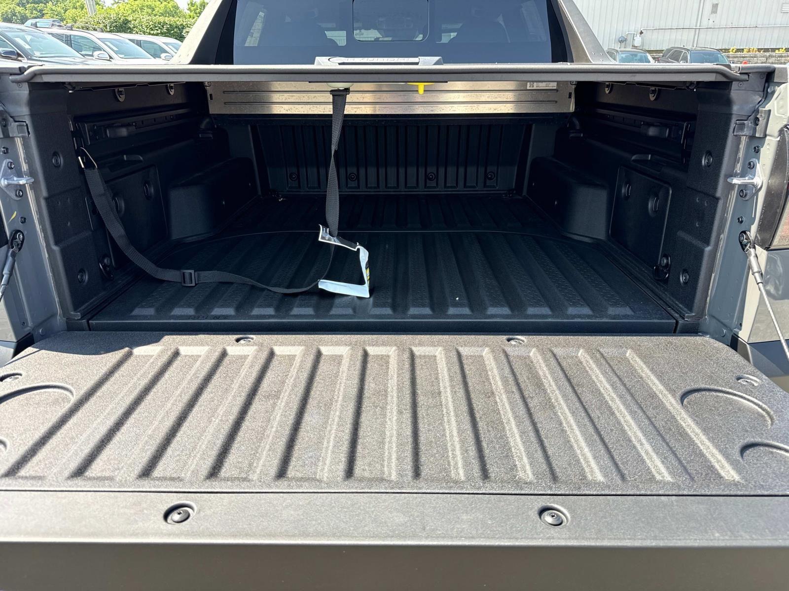 2025 Hyundai Santa Cruz XRT - Photo 11