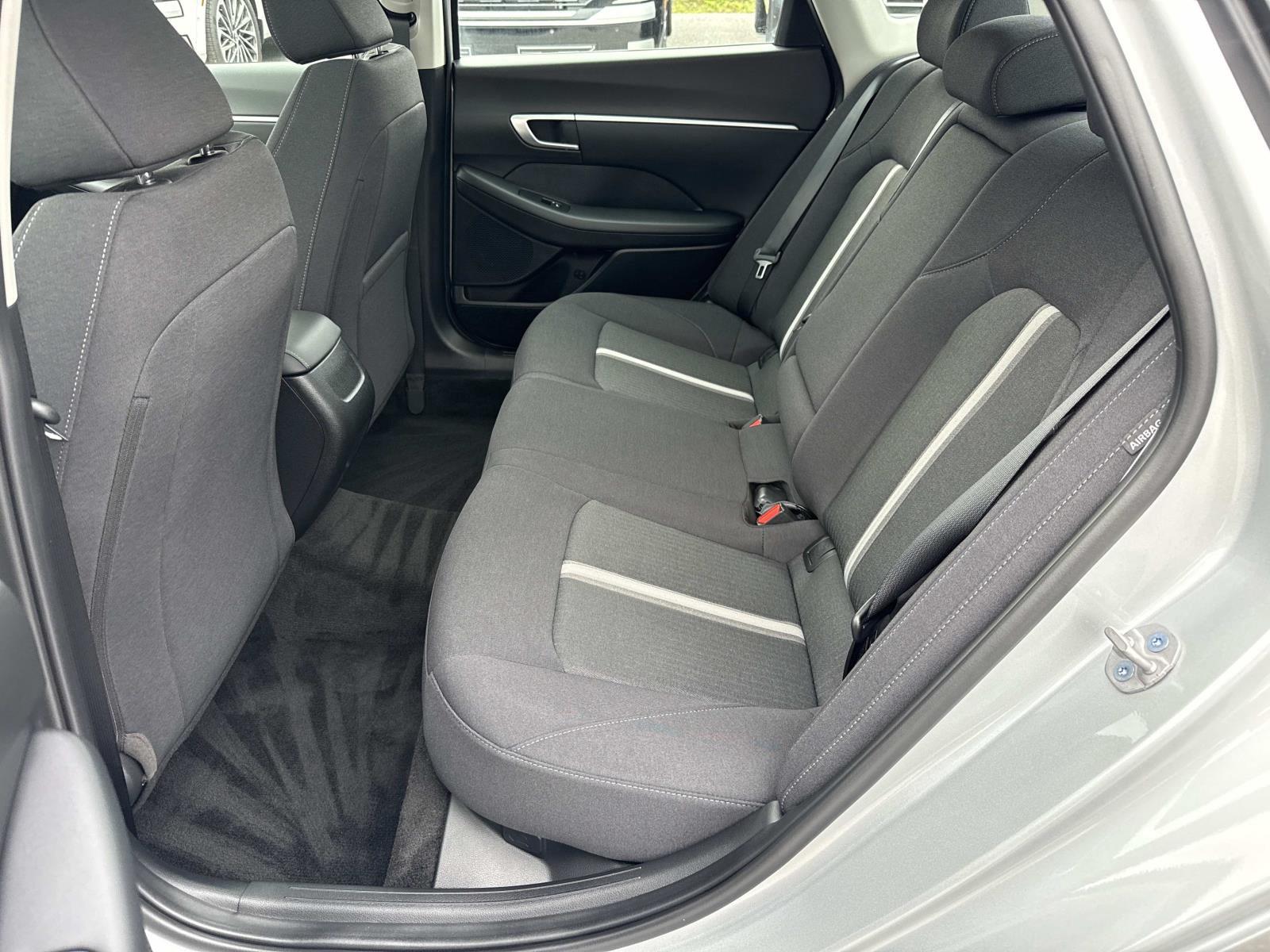 2025 Hyundai Sonata SEL - Photo 23