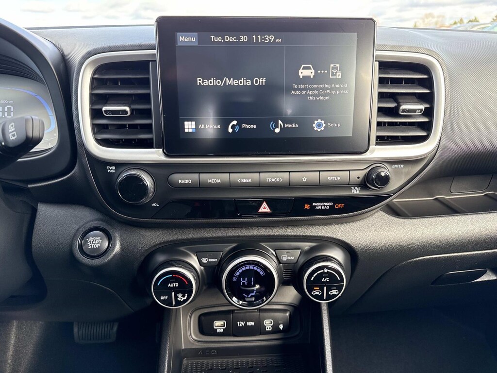 New 2026 Hyundai Venue SEL SUV