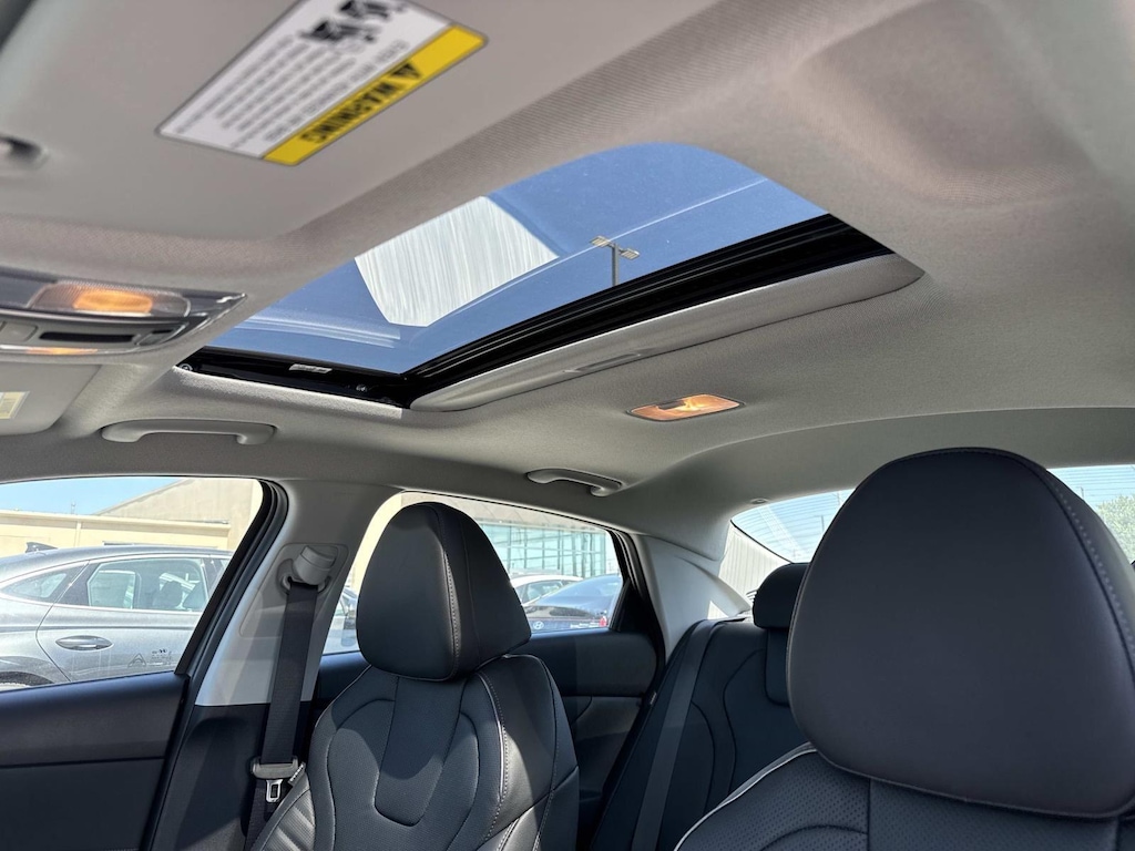 New 2026 Hyundai Elantra Limited Sedan