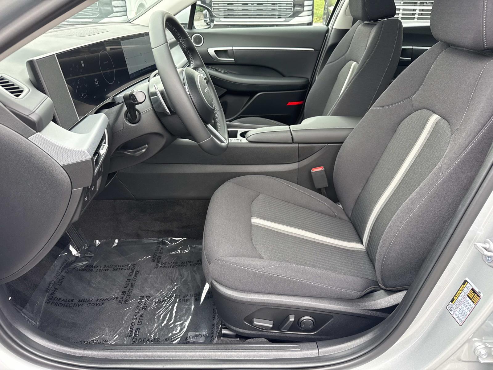 2025 Hyundai Sonata SEL - Photo 24