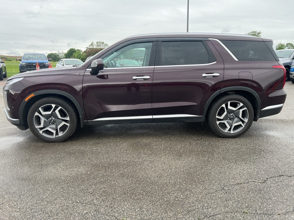 Used 2023 Hyundai Palisade SEL with VIN KM8R4DGEXPU577427 for sale in Chambersburg, PA