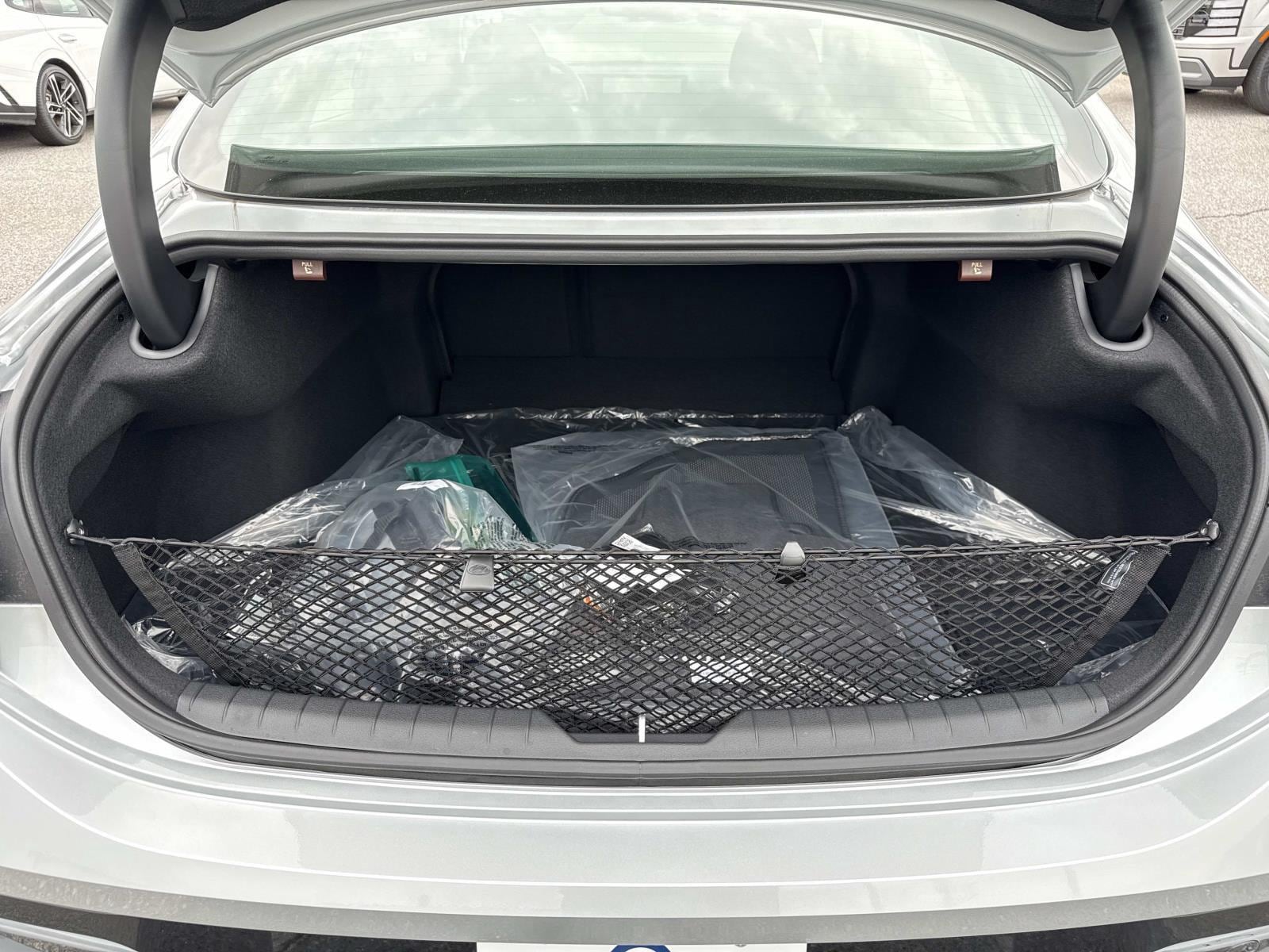 2025 Hyundai Sonata SEL - Photo 22