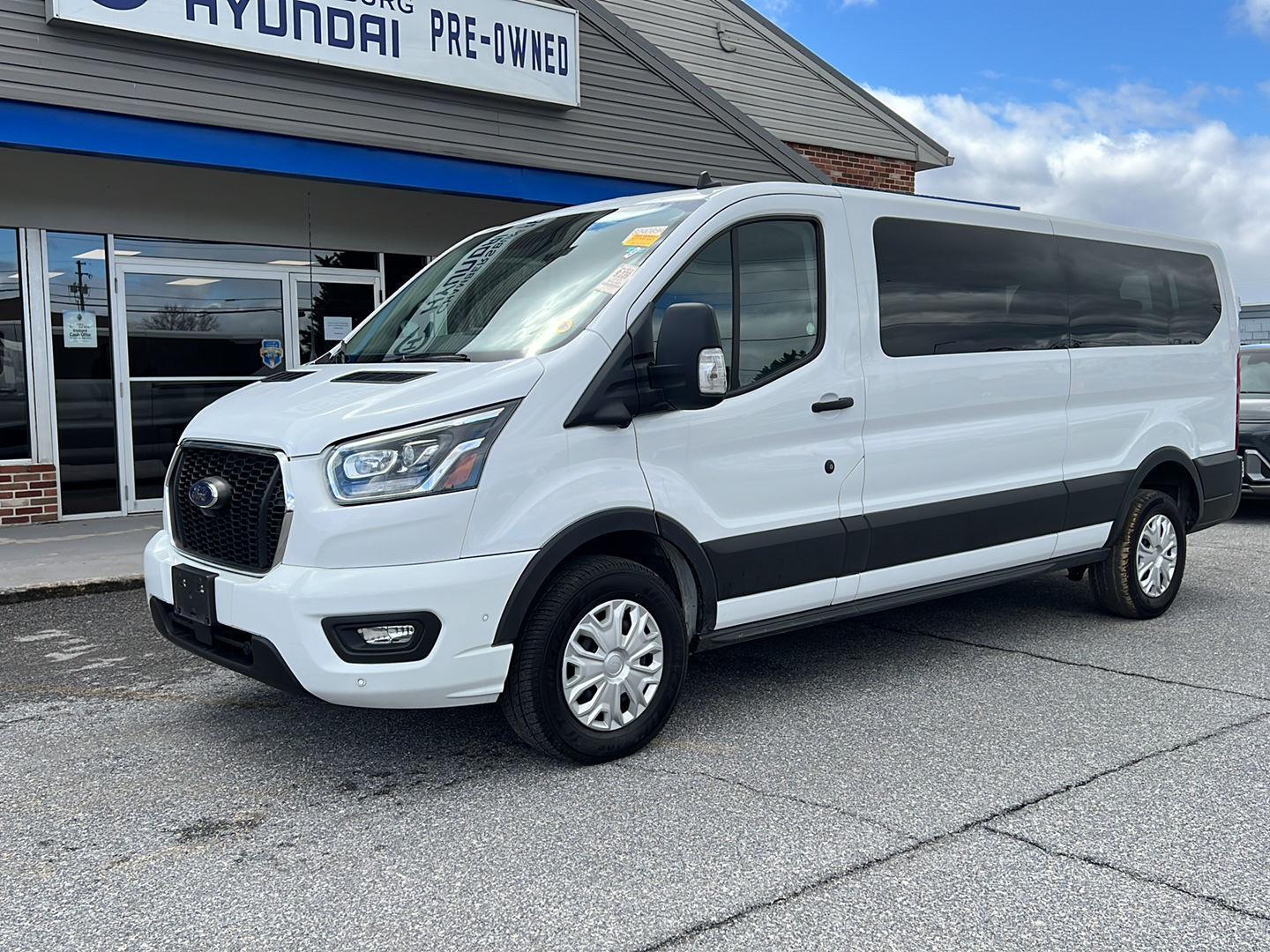 2023 Ford Transit 350 XL Low Roof Sliding Pass. 148's photo