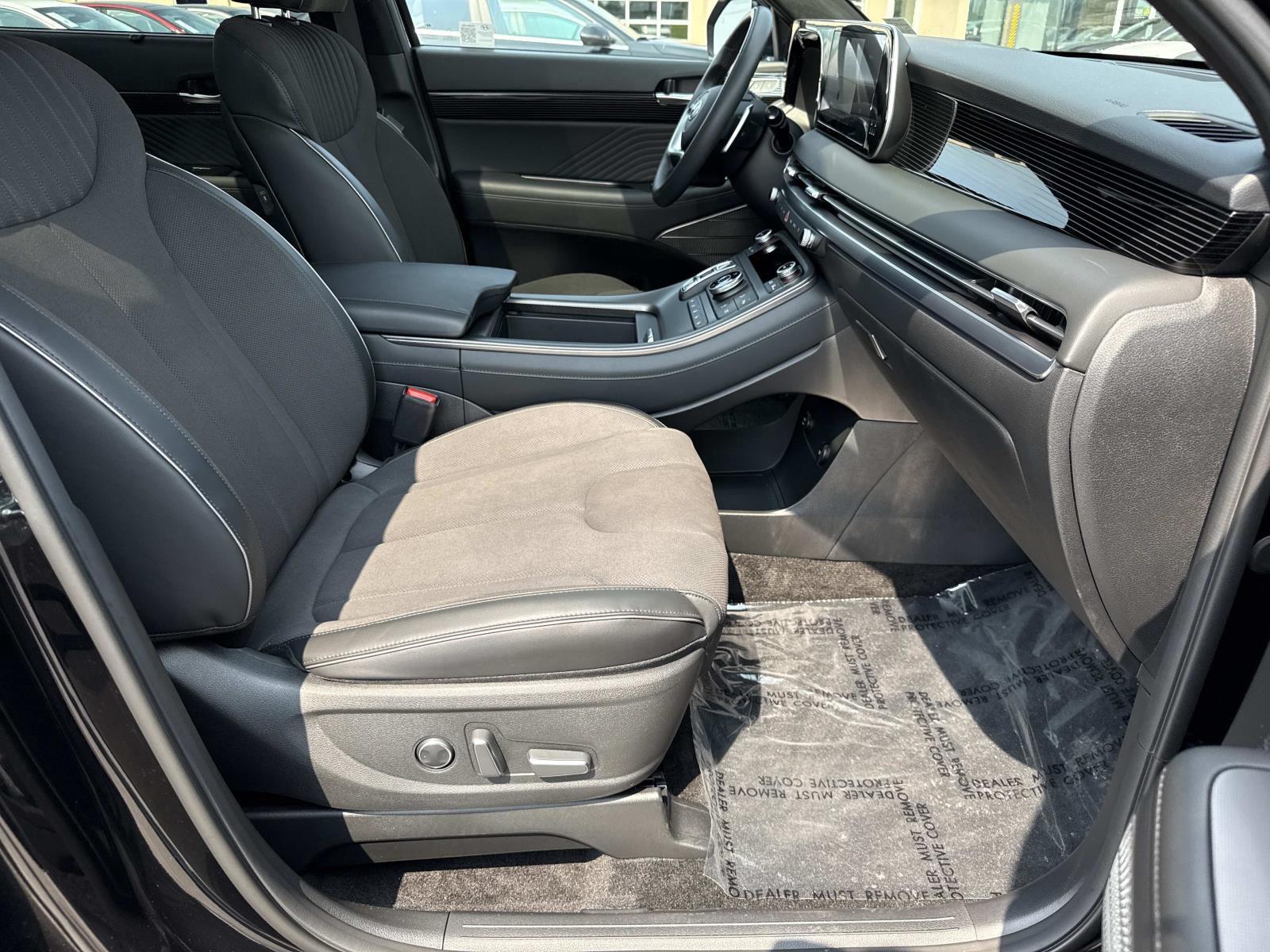 2025 Hyundai Palisade Calligraphy Night Edition - Photo 20