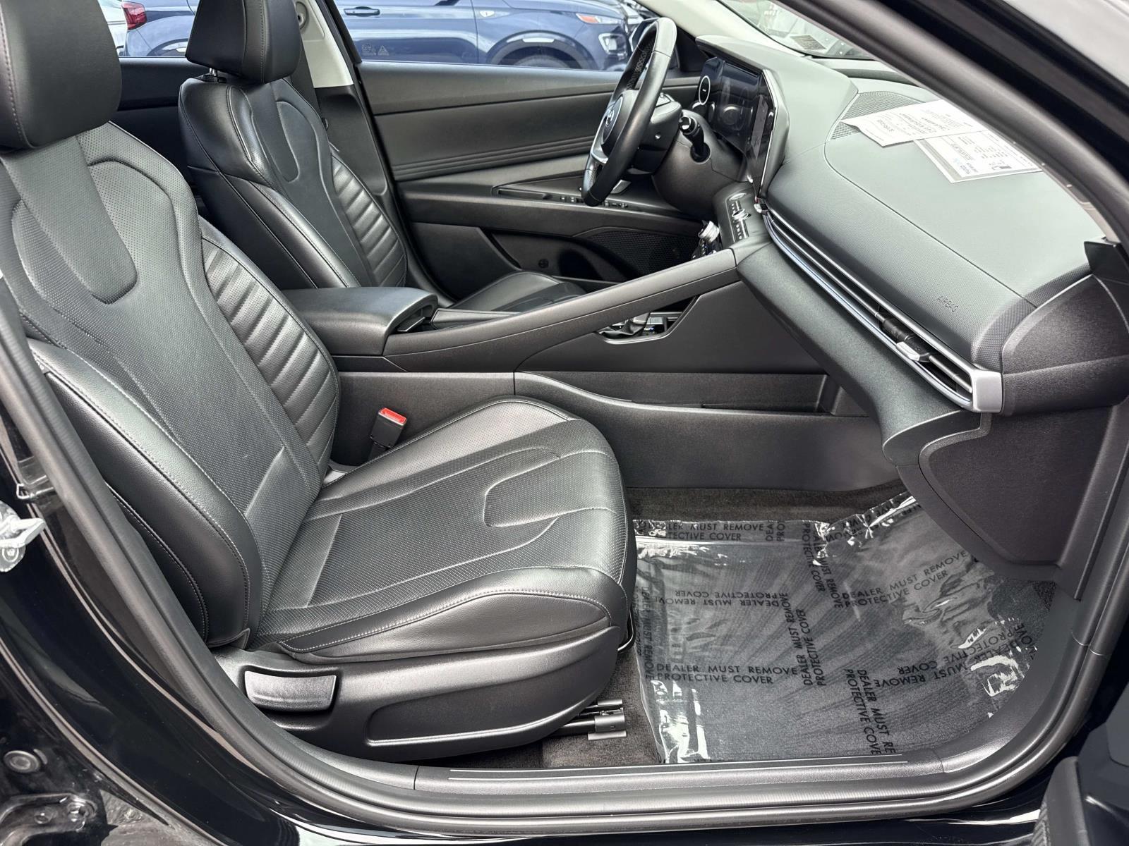 2022 Hyundai Elantra Limited - Photo 20