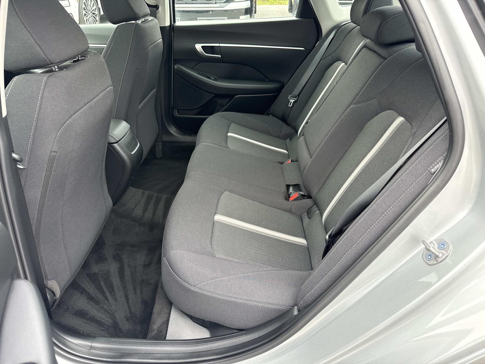 2025 Hyundai Sonata SEL - Photo 23
