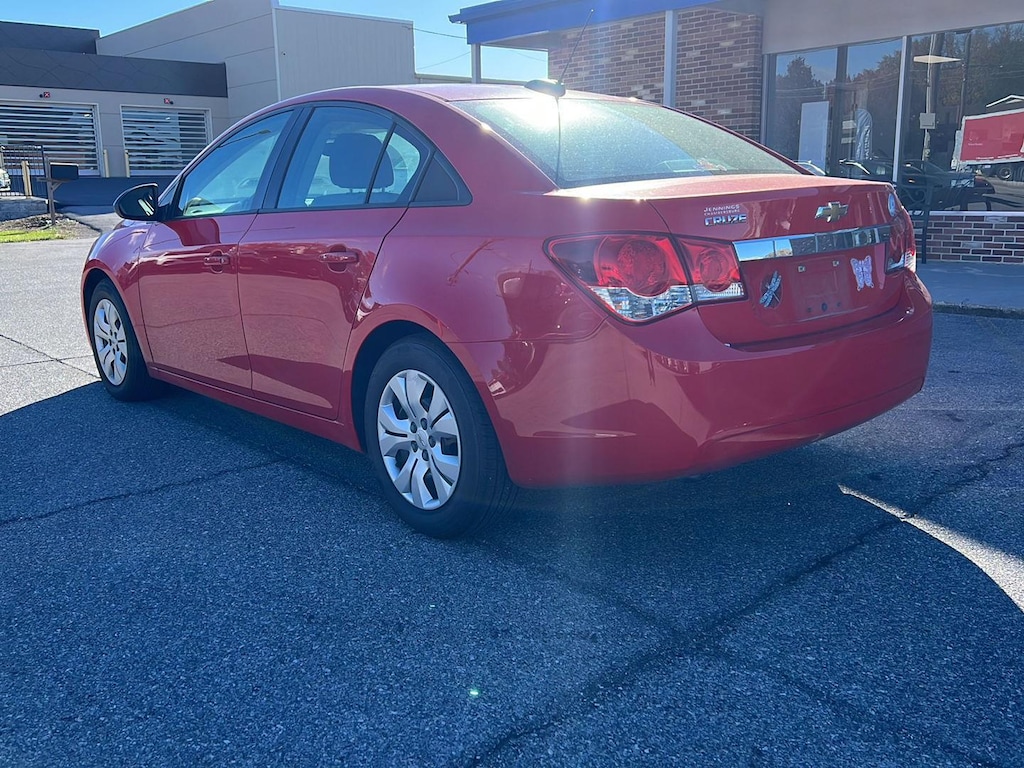 Used 2015 Chevrolet Cruze LS Auto Sedan